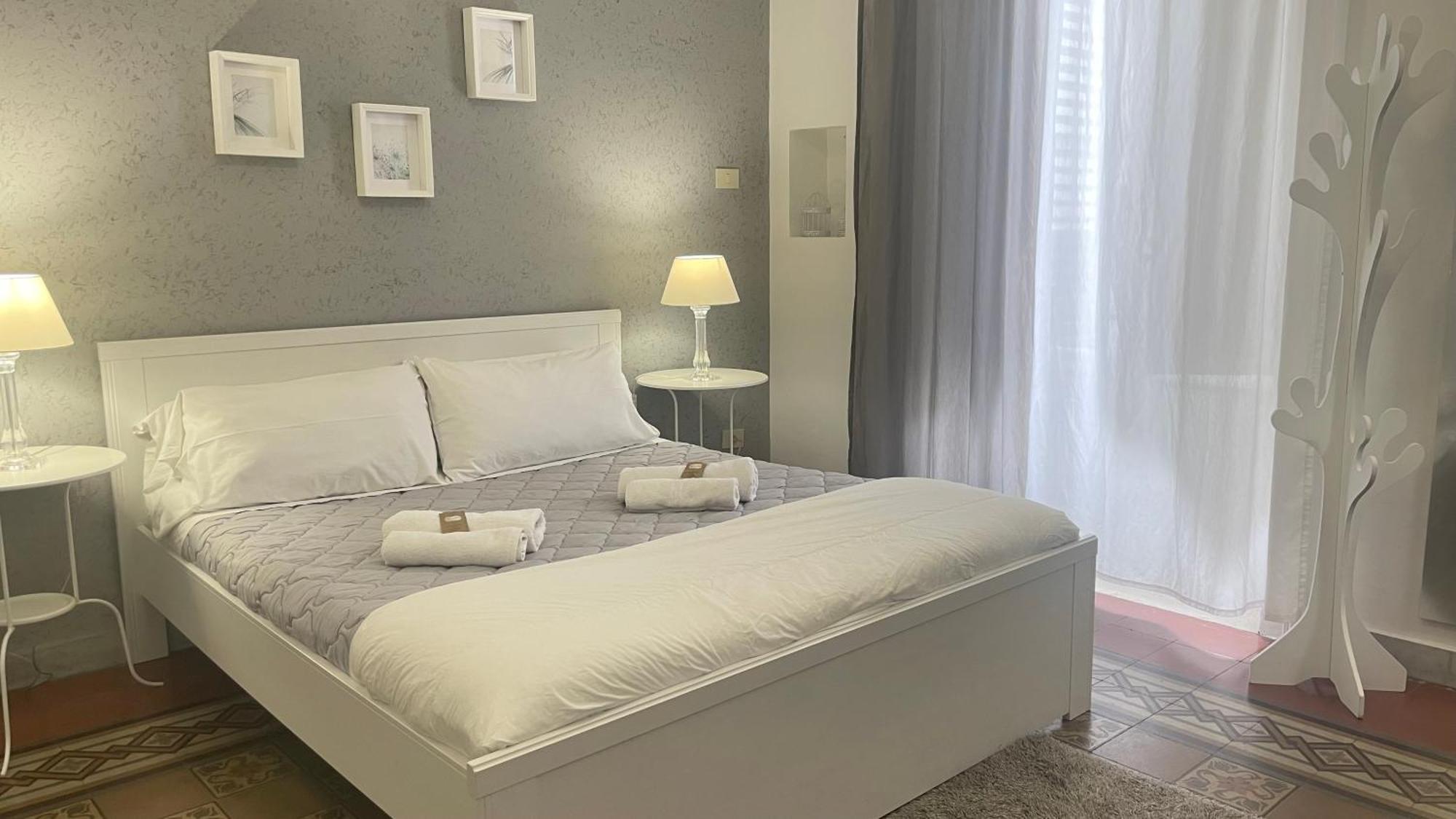 Bb Essenze Bed & Breakfast Palermo Ngoại thất bức ảnh
