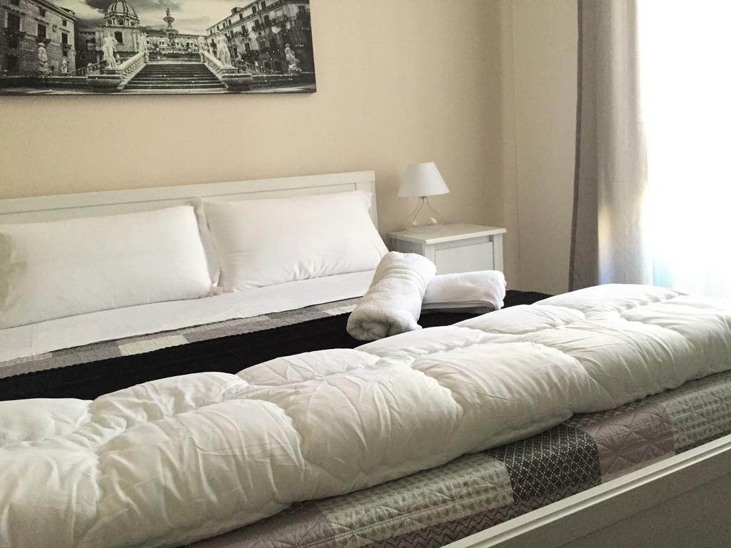 Bb Essenze Bed & Breakfast Palermo Ngoại thất bức ảnh