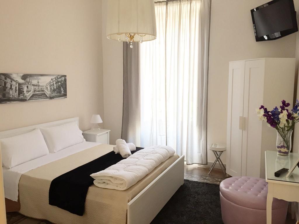Bb Essenze Bed & Breakfast Palermo Ngoại thất bức ảnh