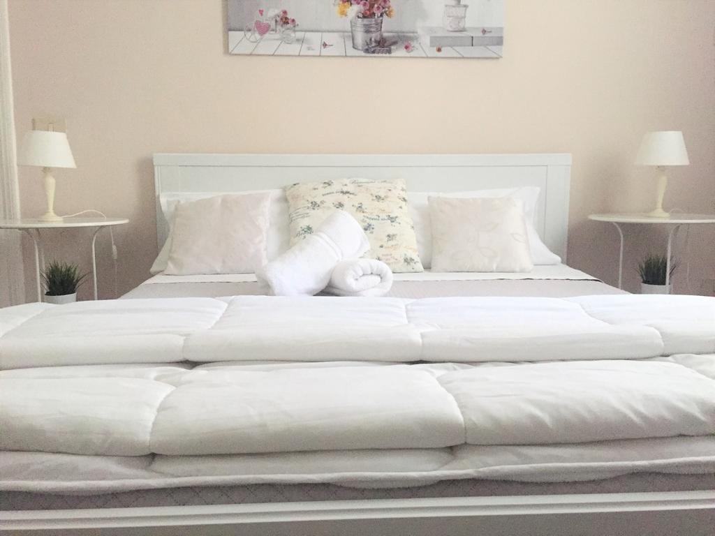 Bb Essenze Bed & Breakfast Palermo Ngoại thất bức ảnh
