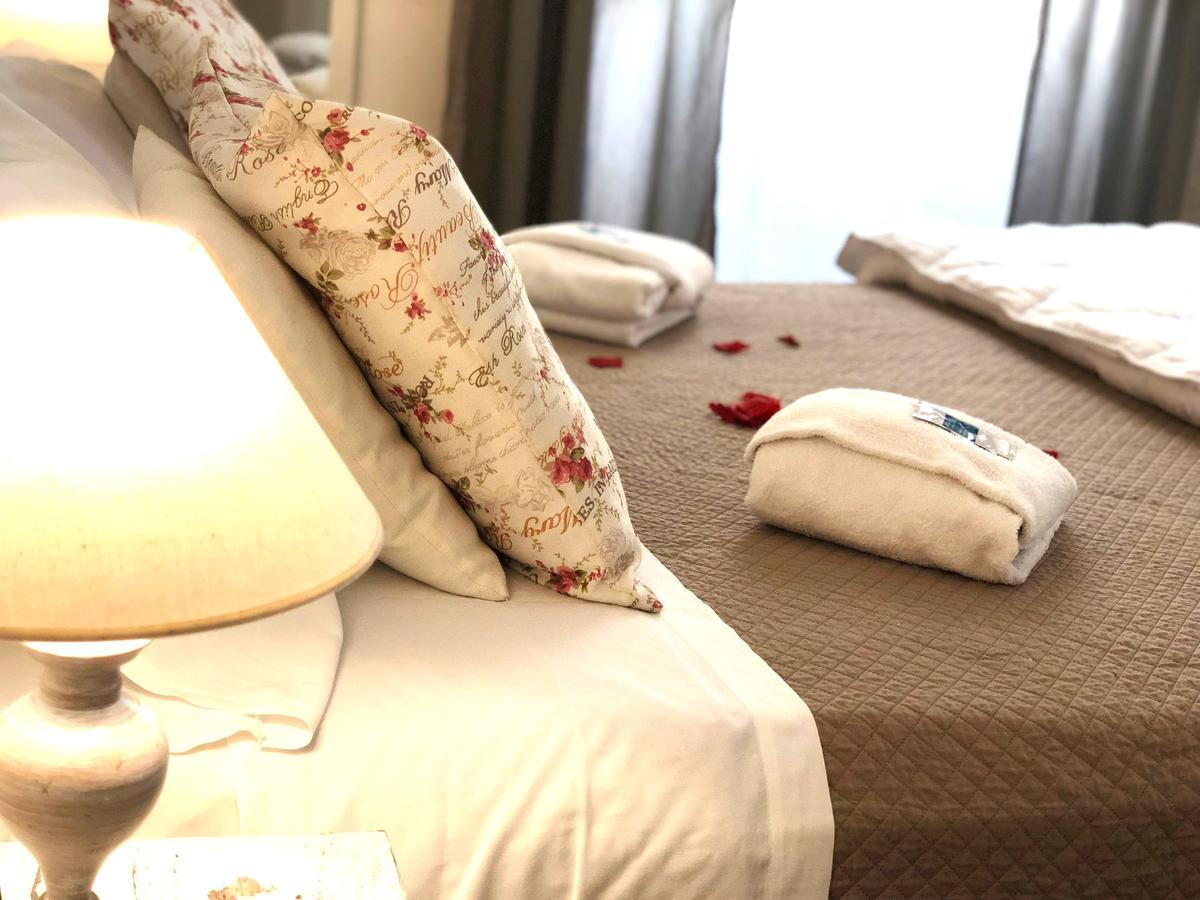 Bb Essenze Bed & Breakfast Palermo Ngoại thất bức ảnh