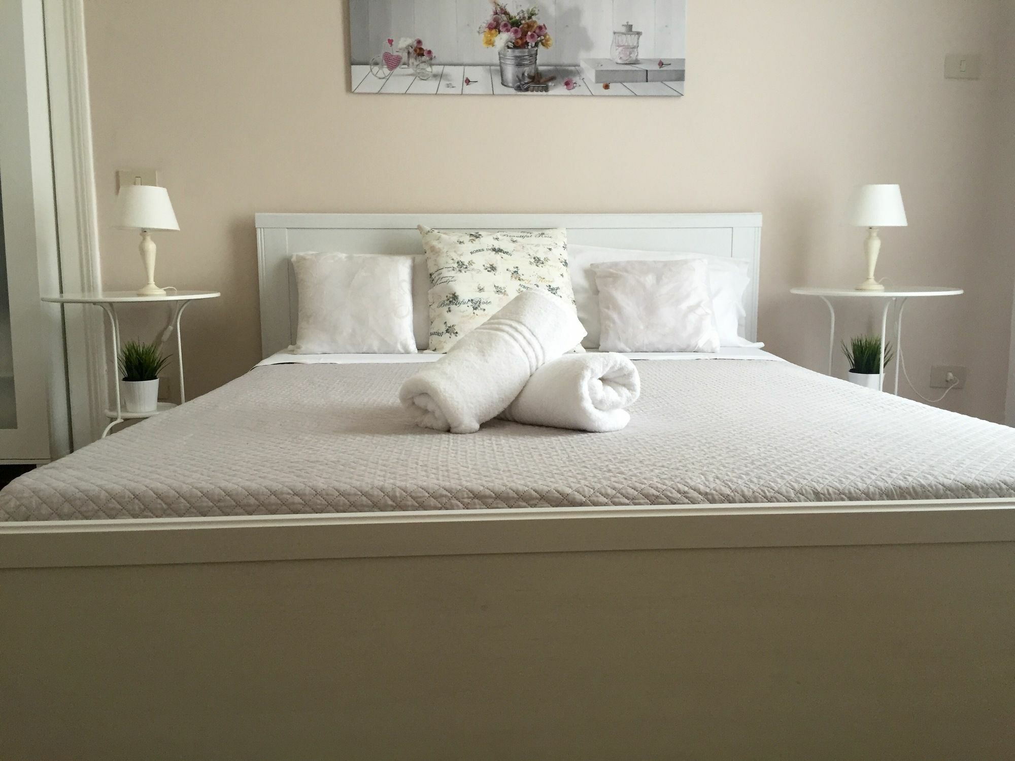 Bb Essenze Bed & Breakfast Palermo Ngoại thất bức ảnh